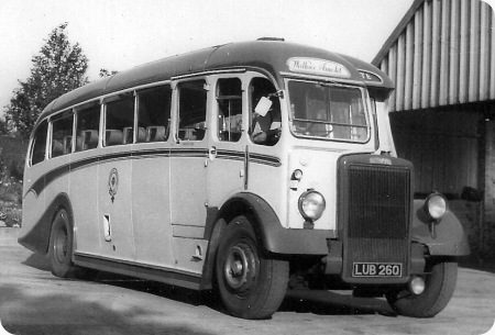  Wallace Arnold Tours - Leyland Tiger - LUB 260