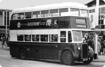 Portsmouth Corporation Crossley DD42/5