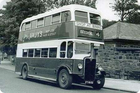Tynemouth and District - AEC Regent II - FT 6152 - 152